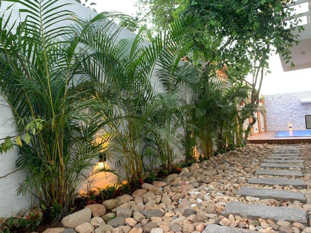 Casa Com Piscina Em Frente A Praia Do Santinho Флоріанополіс Екстер'єр фото